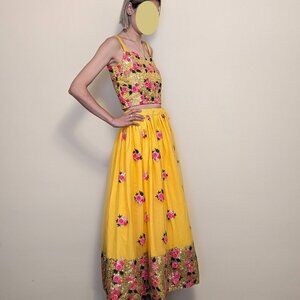 XS-S (Perfect for Flat Bust) Bright Orange/Yellow Lehenga